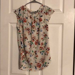 Daniel Rainn cap sleeve floral top